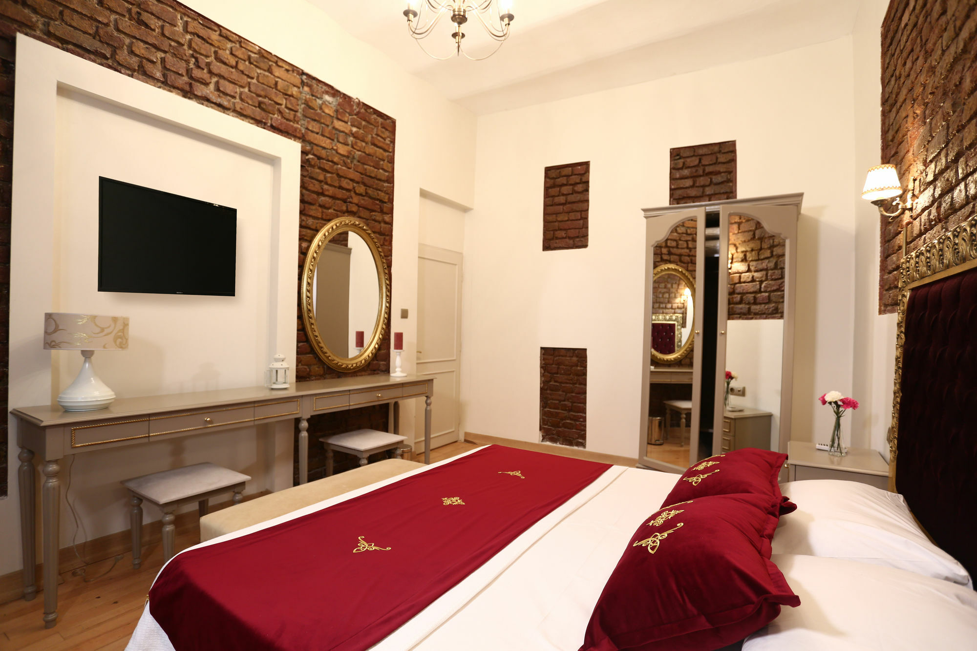 Hutsuite Hotel Istanbul Eksteriør billede